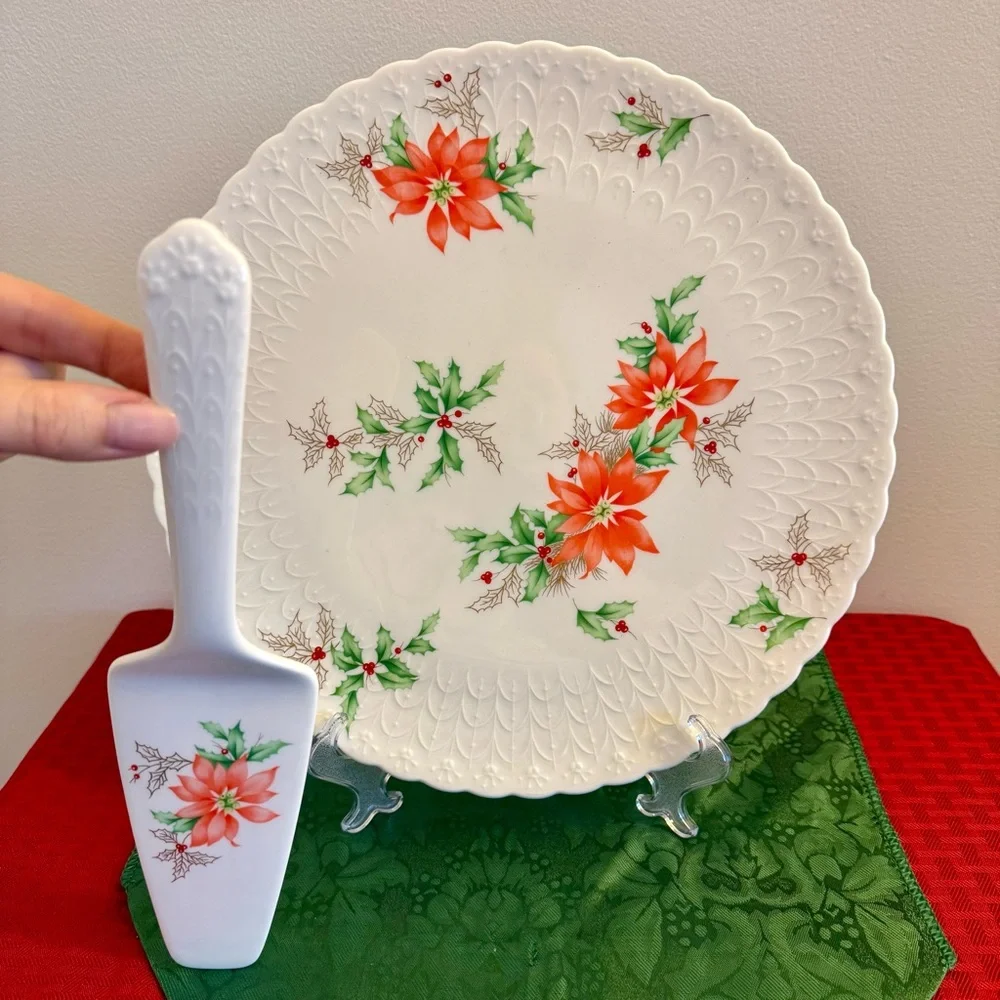 NWT Festive Mikasa Poinsettia Serving Plate and Server Set - Picture 2 of 6